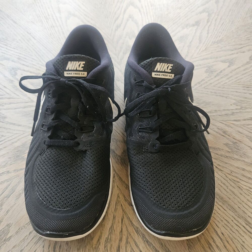 NIKE Women US 8.5 Free 5.0 Training Running Black White Shoes 724383-002‎ C6 - Picture 2 of 9
